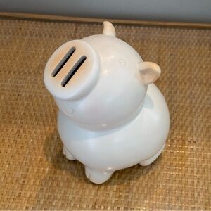 Hallmark ceramic piggy bank in as new condition!!